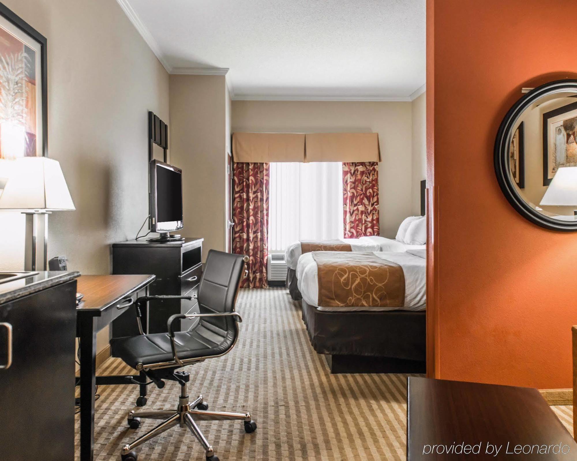 Comfort Suites Panama City Near Tyndall Afb Exterior foto